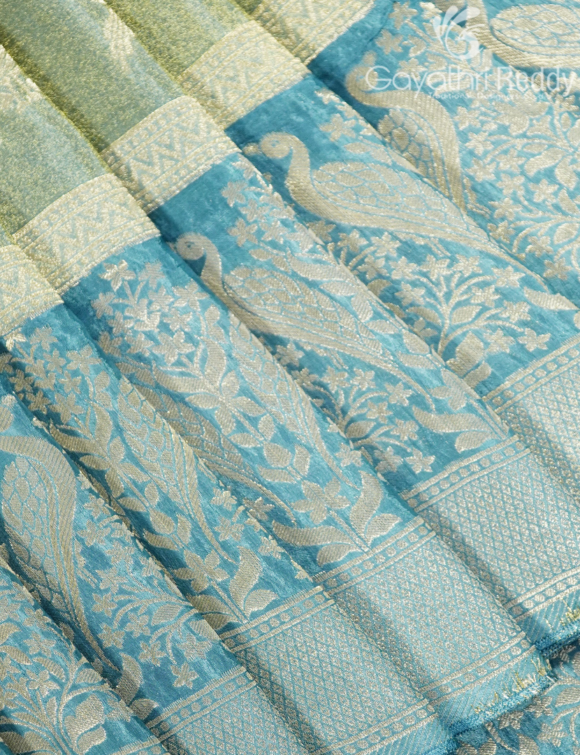 DOLA TISSUE FANCY-DTF17