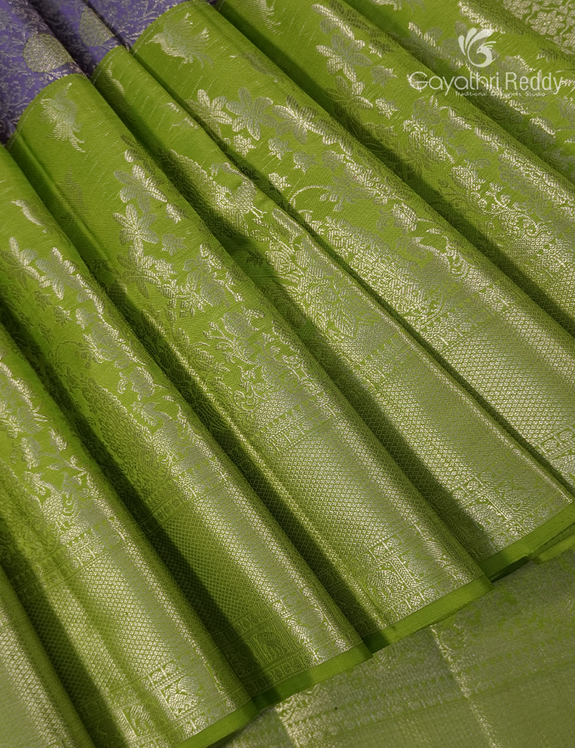 Pure Kanchipuram Bridal Silk  Saree in Lavender and Parrot Green