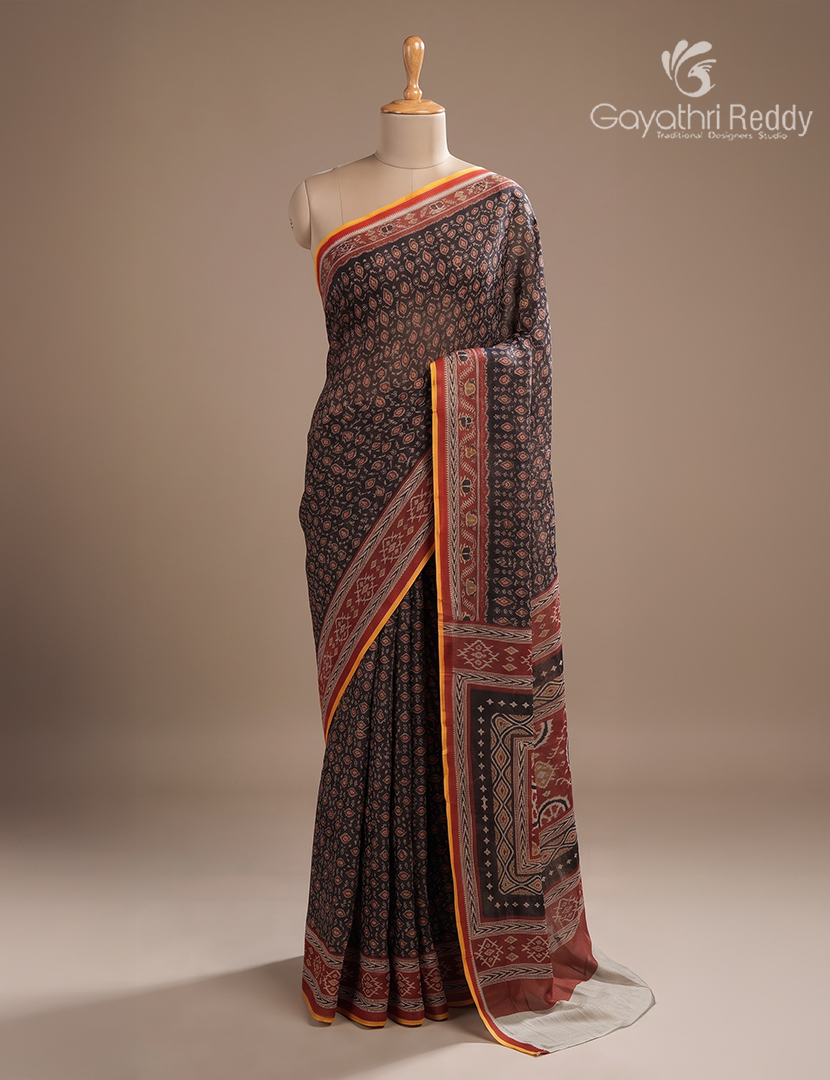 Vidharbha Cotton Saree in Black and Rust