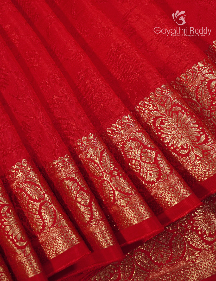 Semi Mysore Crepe Saree in Red