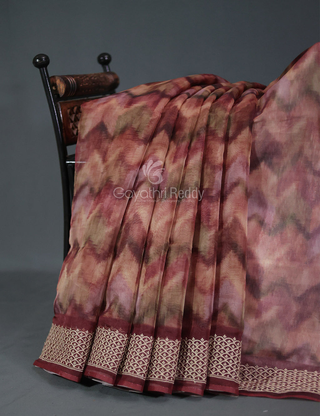 Anouk Sarees - Buy Anouk Sarees online in India