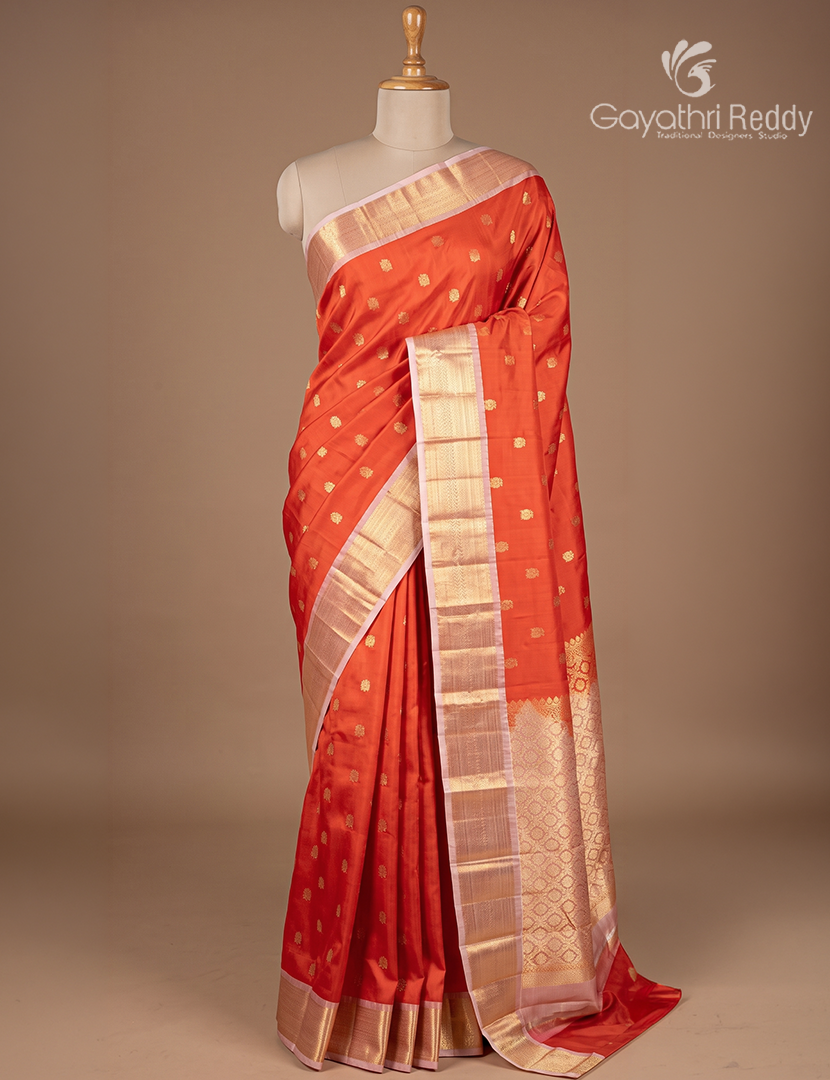 Pure Kanchipuram Silk Saree in Red and Baby Pink (Medium Borders )