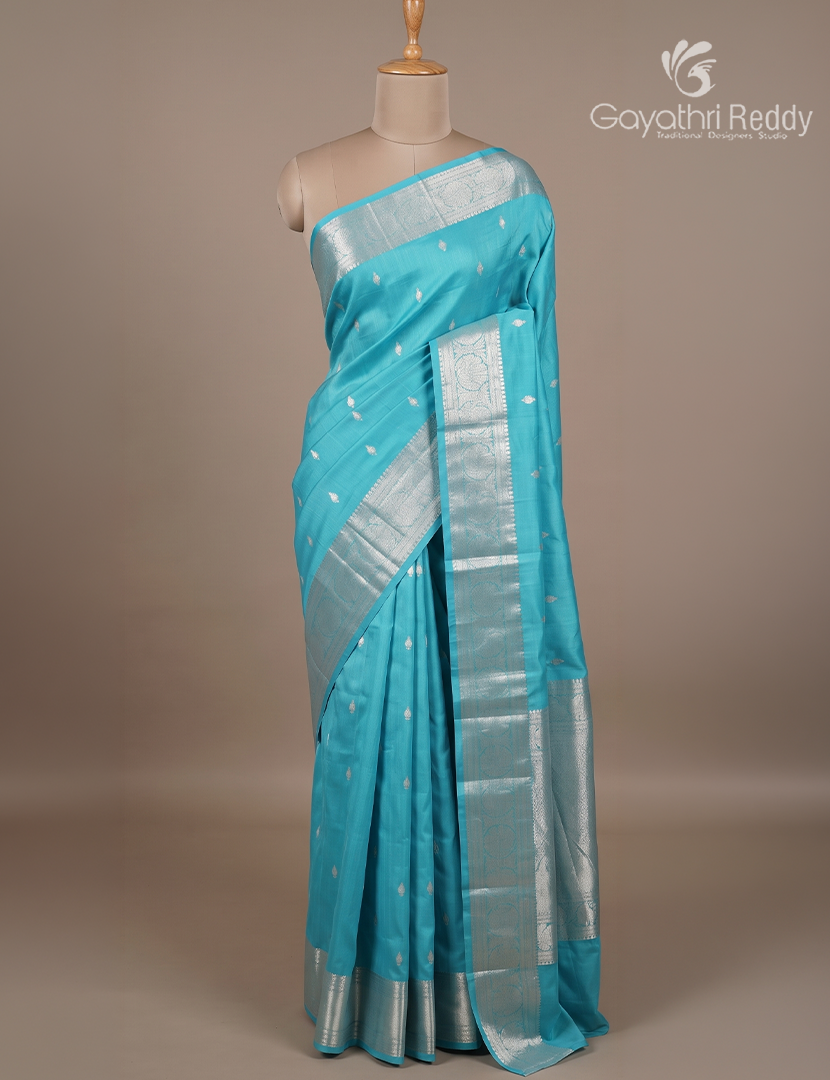Pure Kanchipuram Vintage Silk Saree in Sky Blue