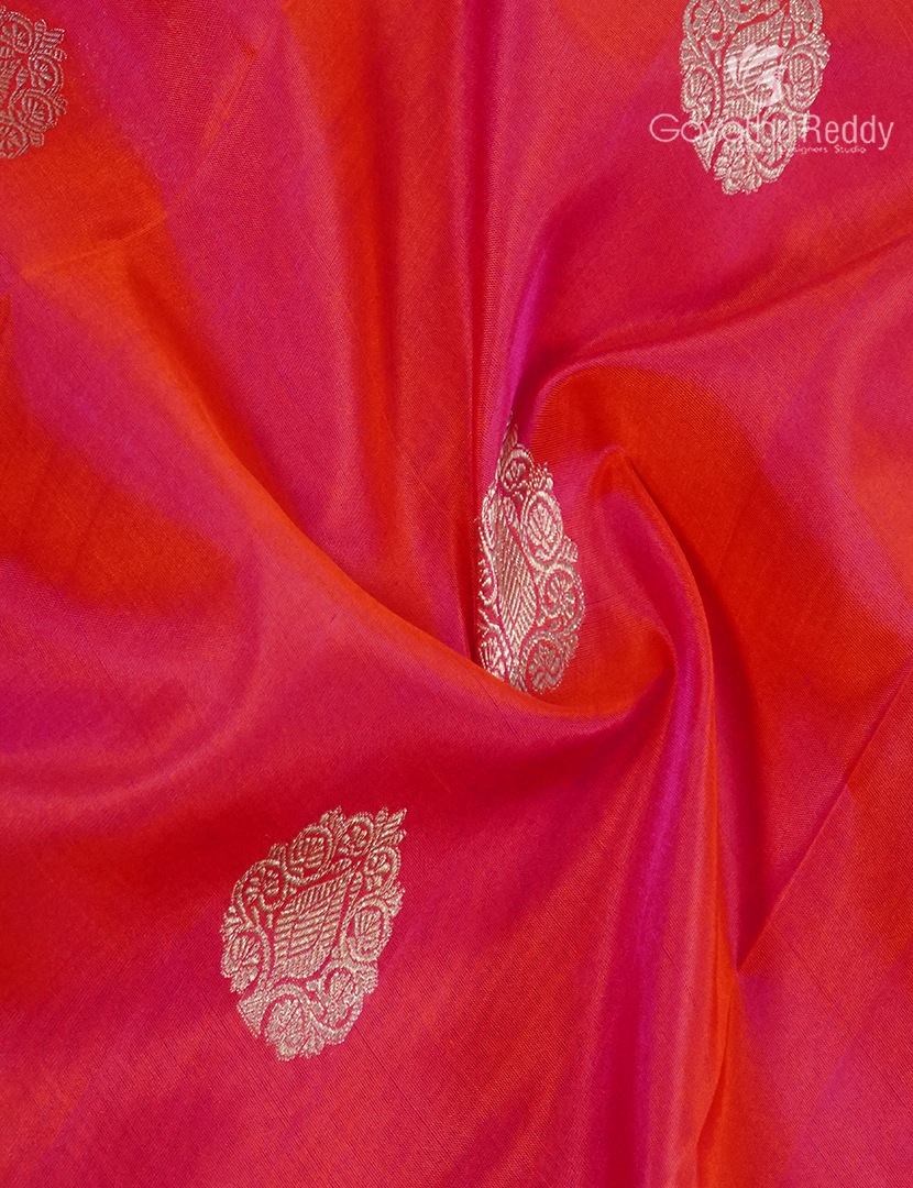 Pure Venkatagiri Silk Saree in Peach Pink and Hot Pink