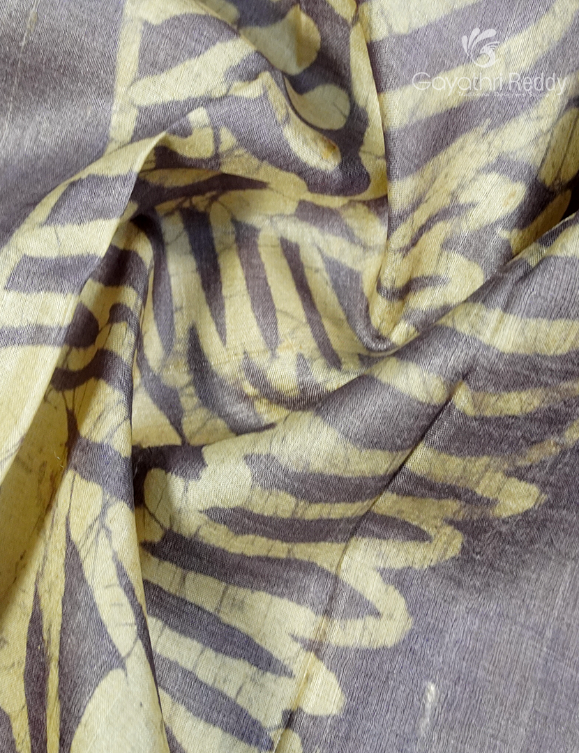 PURE DESI TUSSAR PRINTED SAREE-TS1588