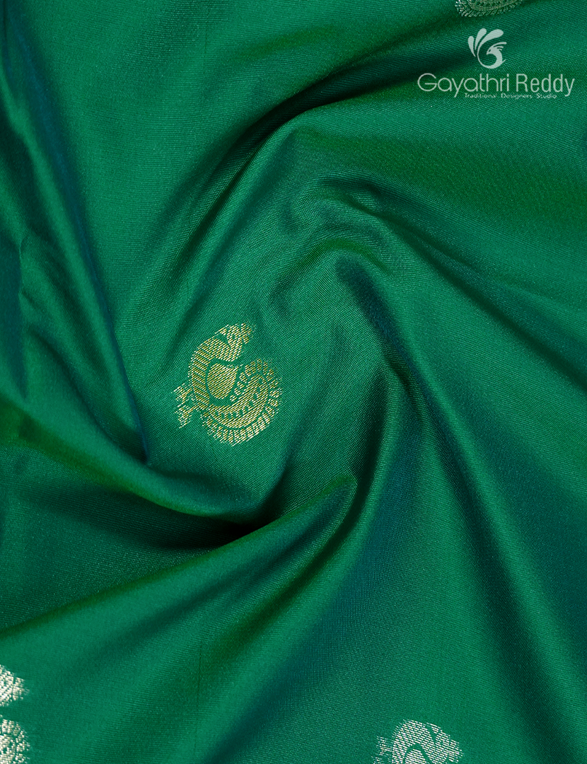 Semi Kanchipuram Art Silk Saree in Leaf Green