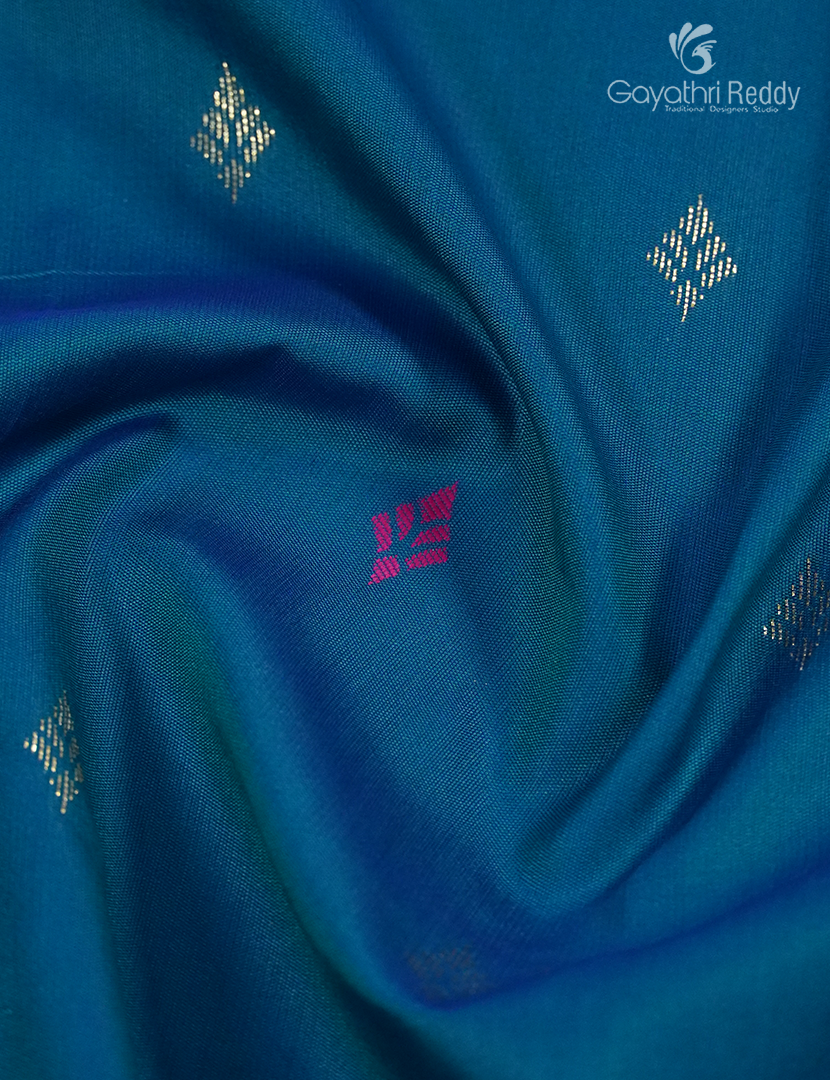 Semi Kanchipuran Silk Saree in Deep Peacock Blue and  Magenta Pink