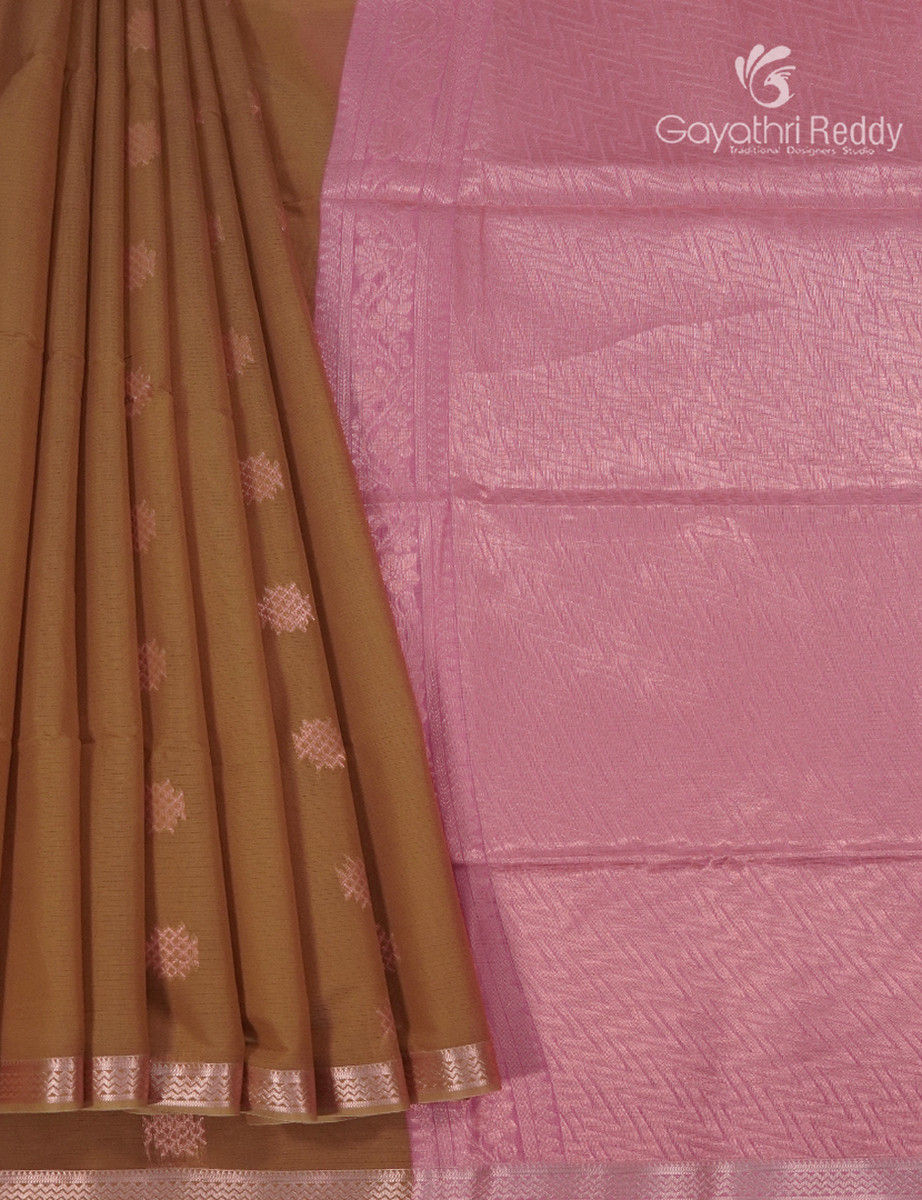 Kanchipuram Sico Saree in Chikoo and Baby Pink