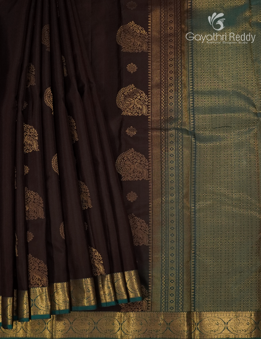 Pure Kanchipuram Silk Saree in Deep Brown and Deep Peacock  Green