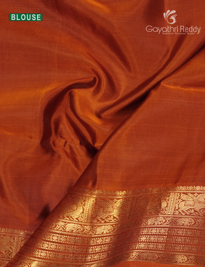 Pure Kanchipuram Soft Silk Saree in Deep Wine and Rust Orange