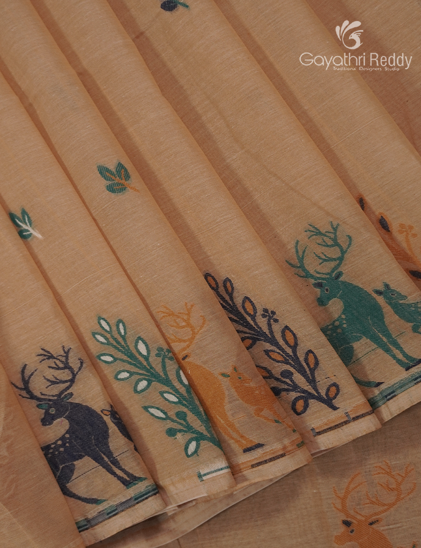 Jamdani Cotton Saree in Sandalwood