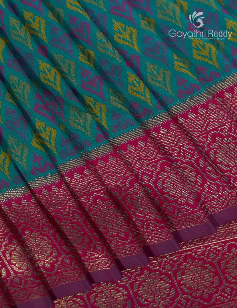 Semi Kanchipuram Art  Silk Saree in Deep Peacock Green and Deep Pink