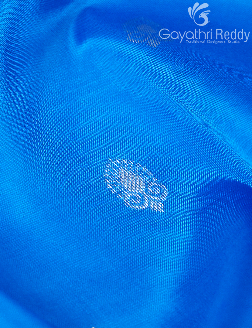 LIGHT WEIGHT KANCHI PATTU-KP8621