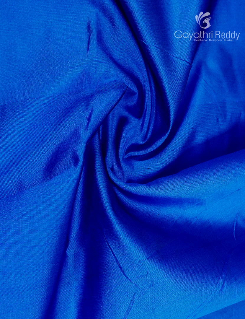 Semi Gadwal Saree in Blue and Red