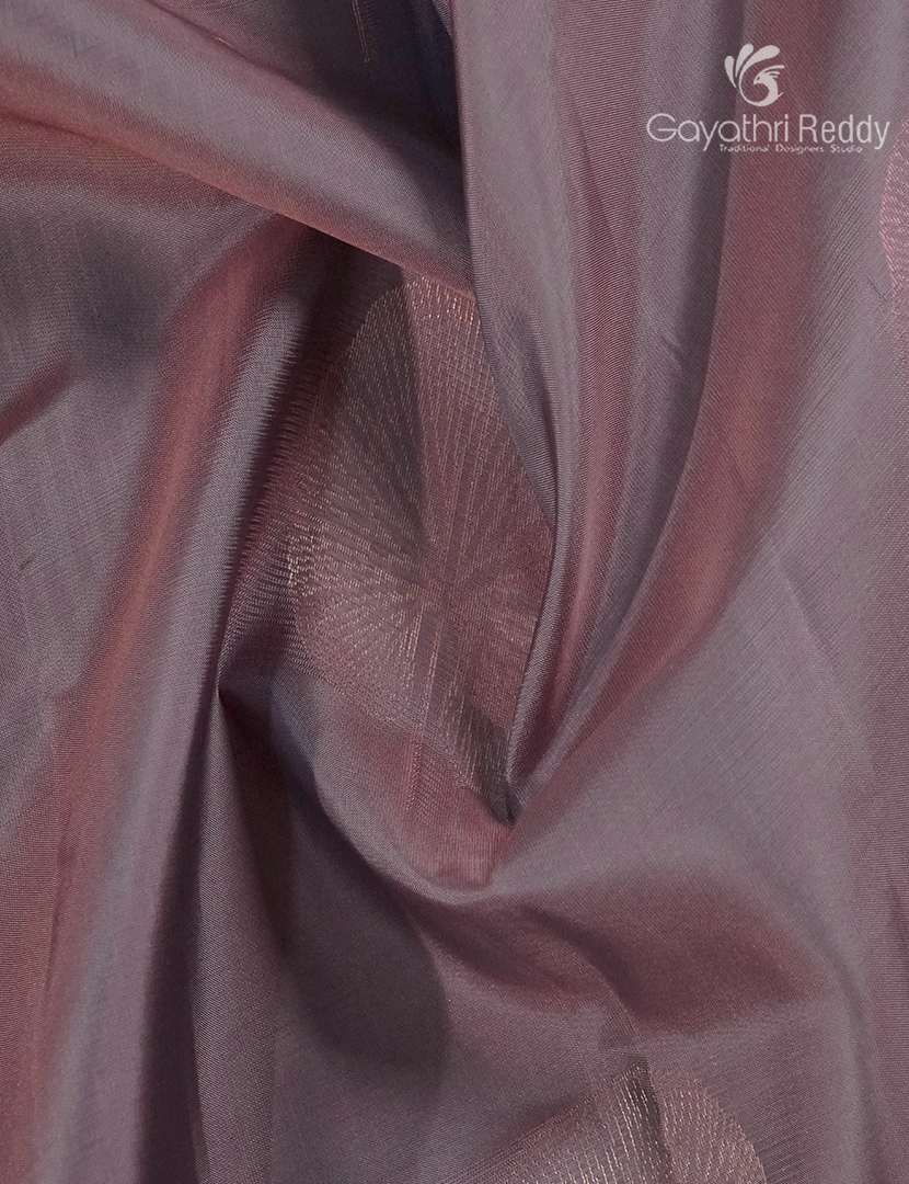 Pure Kanchipuram Silk  Saree in Grey ( Butta Style )