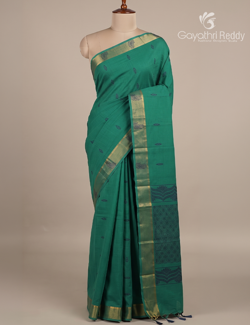 Pure Kanchi Cotton Saree in Rama Green