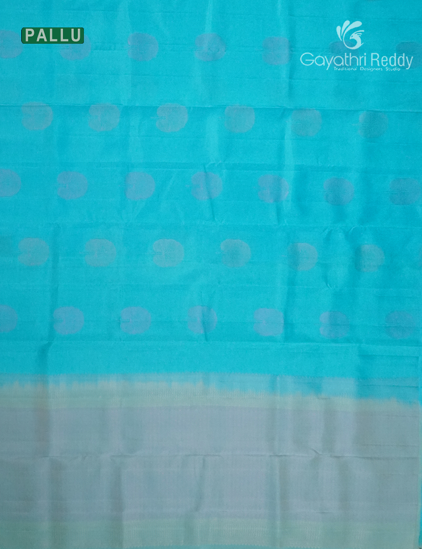 Pure Kanchipuram Silk  Saree in Blue ( Butta Style )