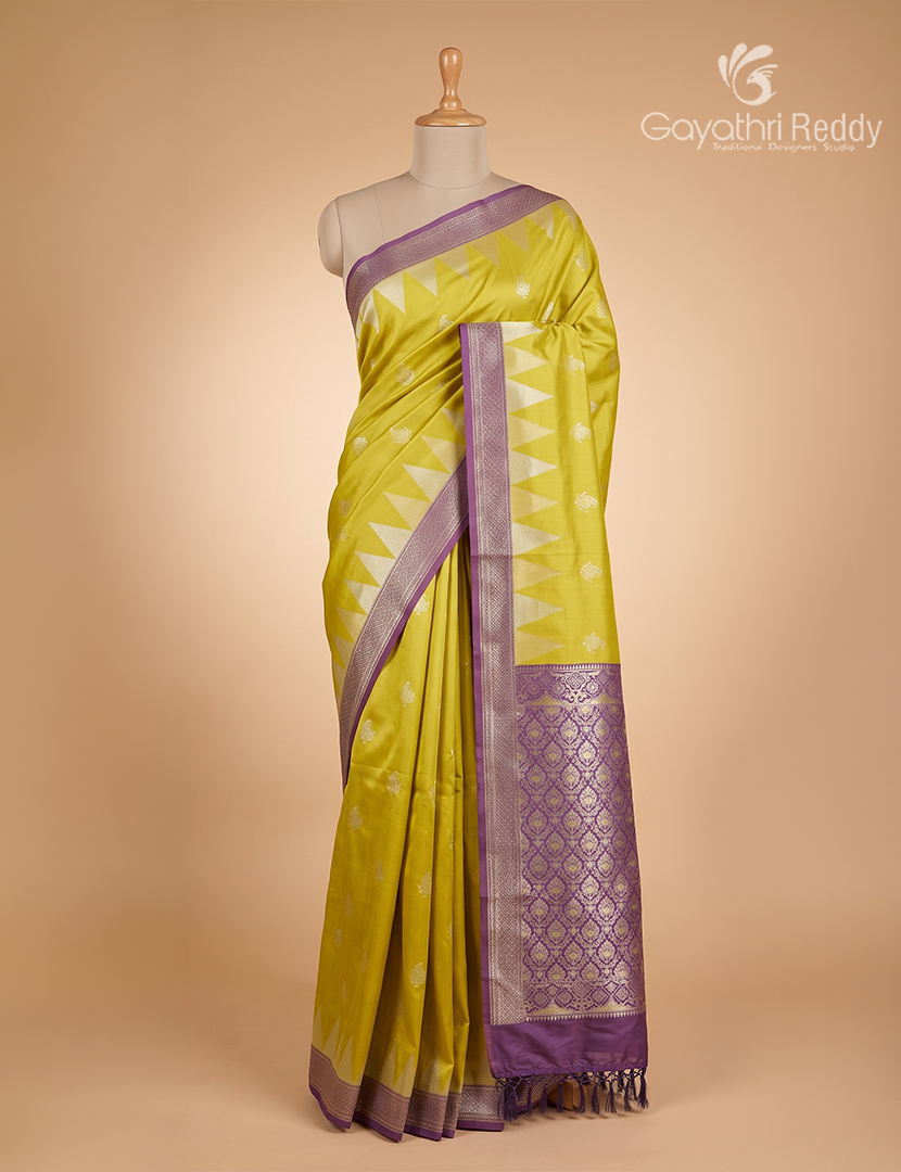 Semi Kanchipuran Silk Saree in Mehendi Green  and Purple