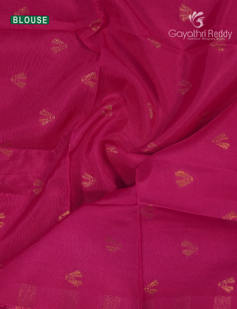 Semi Mysore Crepe Saree in Bottle Green