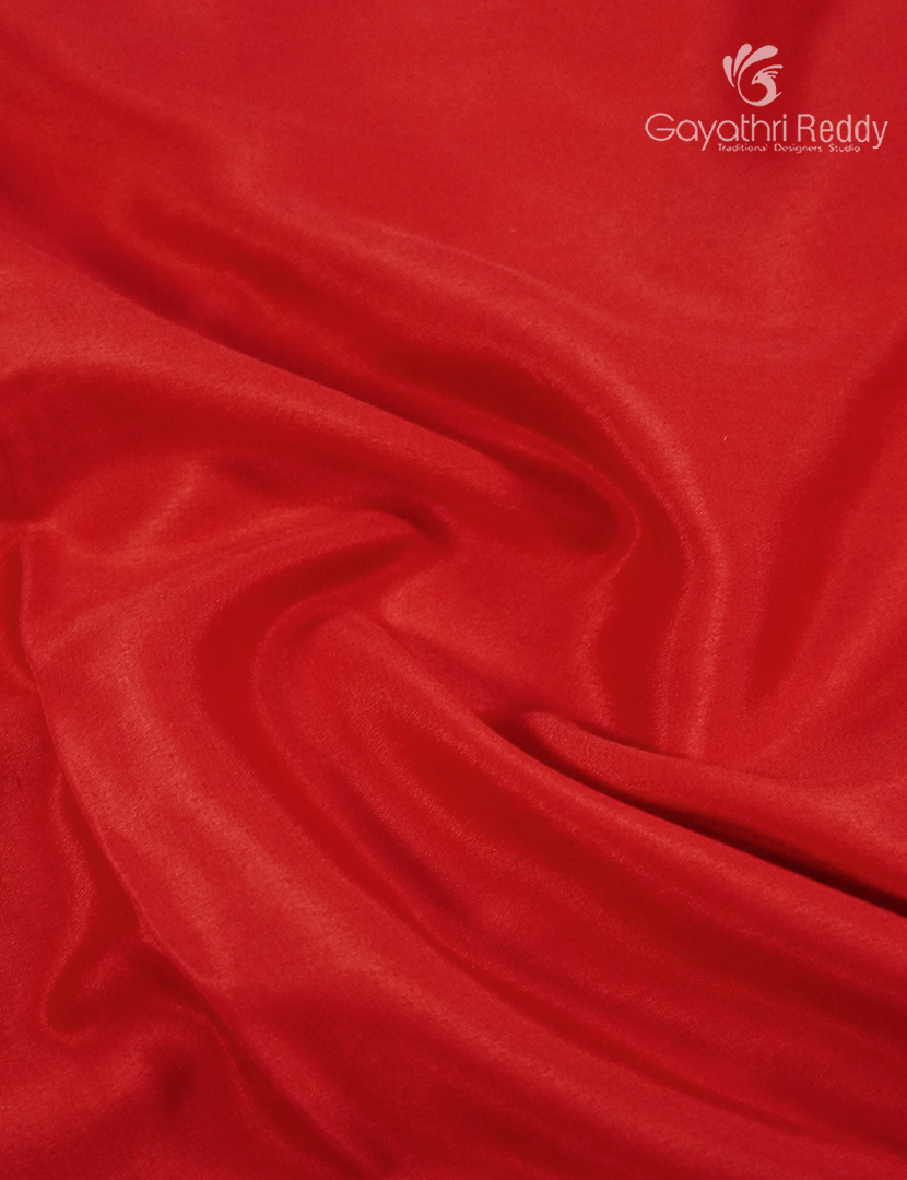 Pure Mysore Silk Saree in Red and Powder Grey