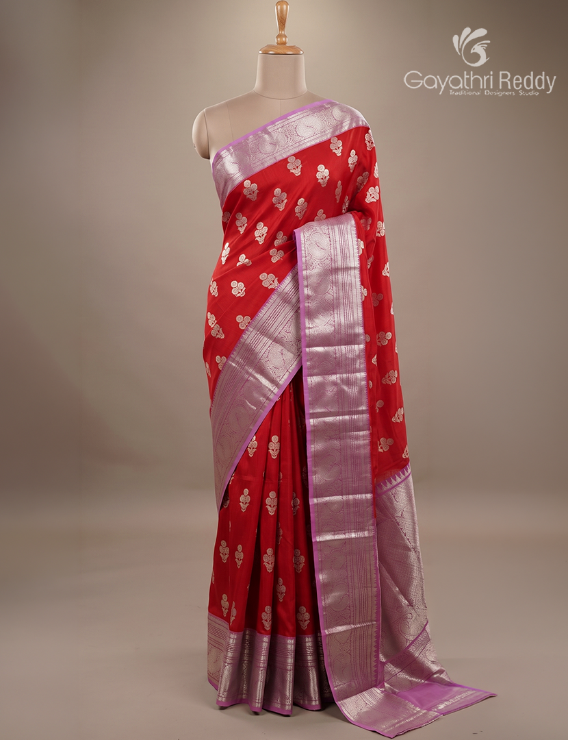 Pure Venkatagiri Silk Saree in Red and Onion Pink