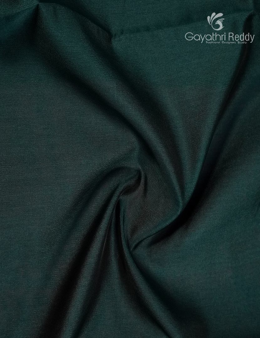 Semi  Kanchipuram Art Silk Saree in Deep Bottle Green and Red