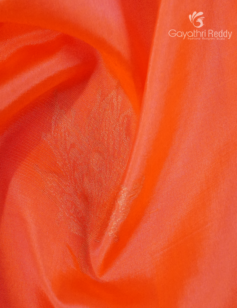 Pure Kanchipuram Silk  Saree in Orange  ( Butta Style )