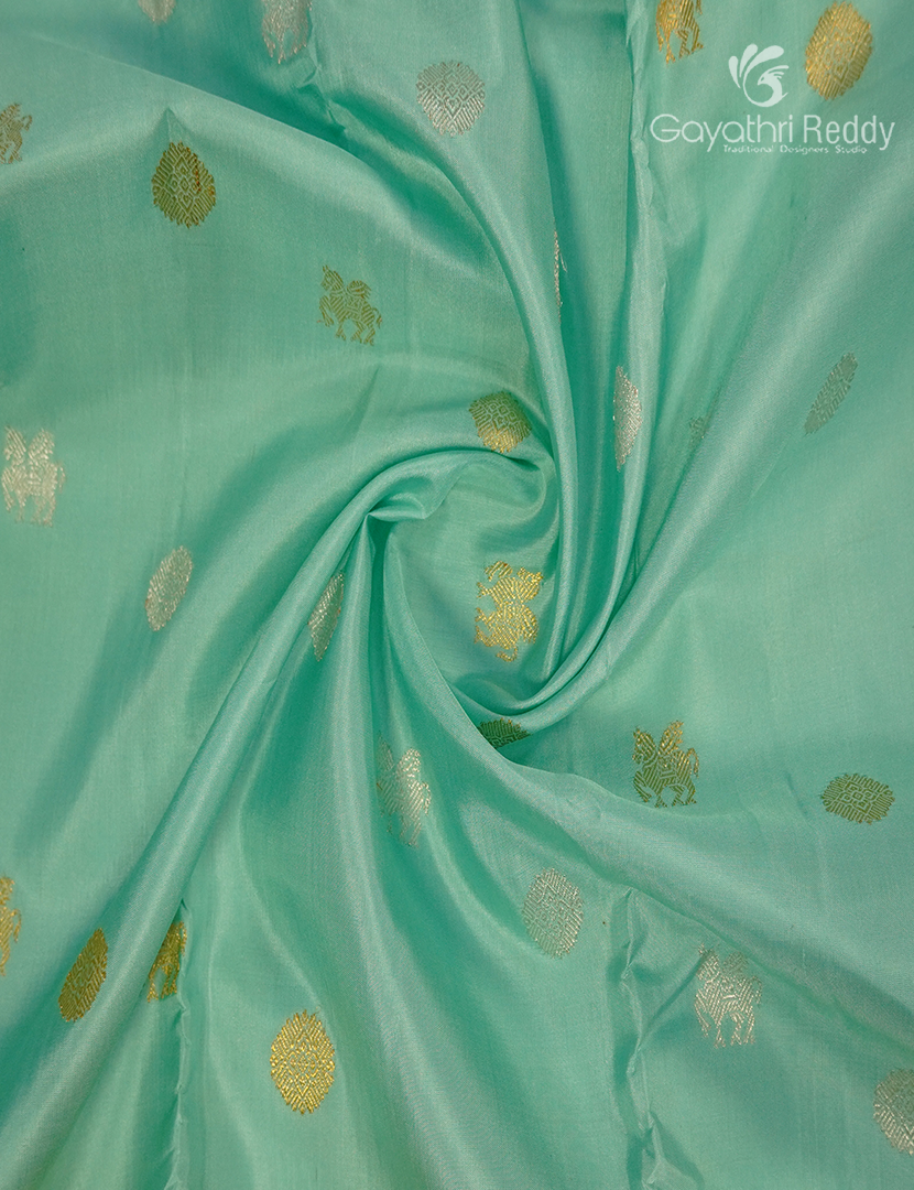 Pure  Kanchipuram Silk Saree in Pastel Mint Green ( Butta Style )