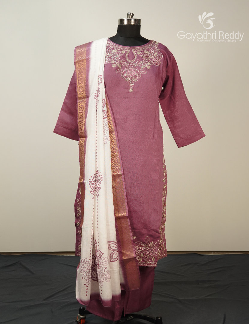 Readymade Dress Set in Mauve and Cream