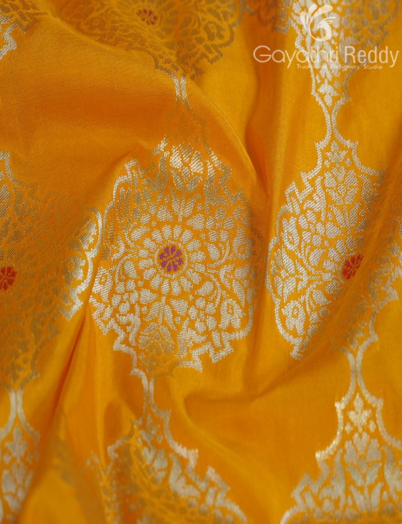 PURE BANARAS KATAN JAAL-BP1146