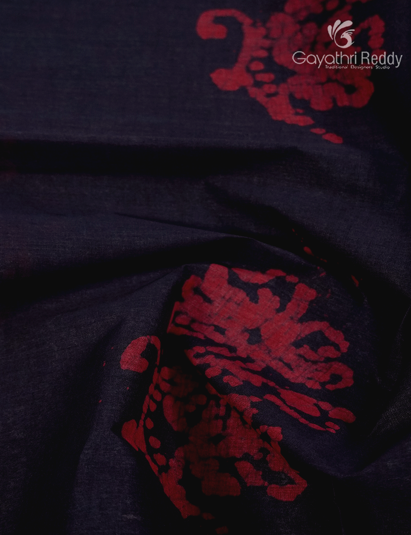 Cotton Batik Print Saree in Navy Blue and Peach pinknk