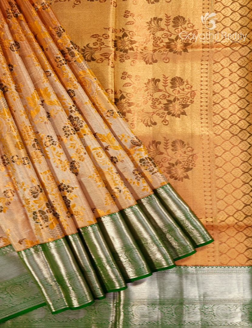 Pure Kanjivaram Wedding silk in Copper and Bottle green