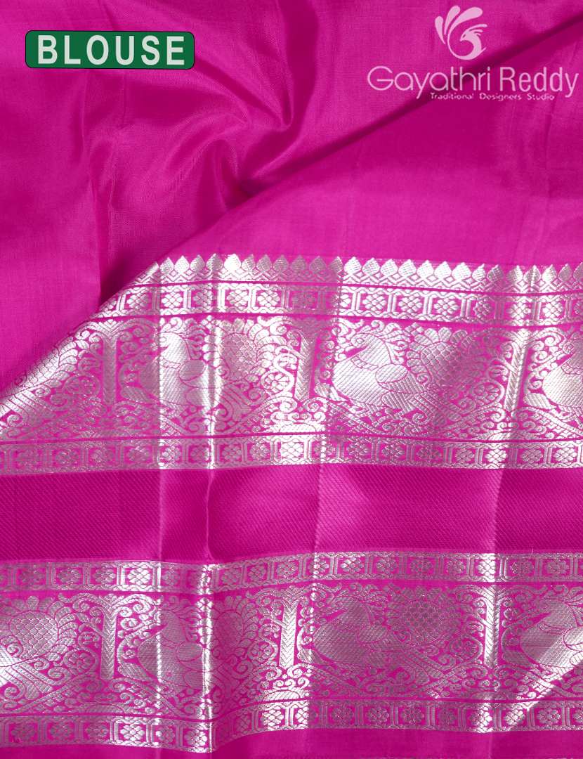 PURE VENKATAGIRI PATTU-VP1159