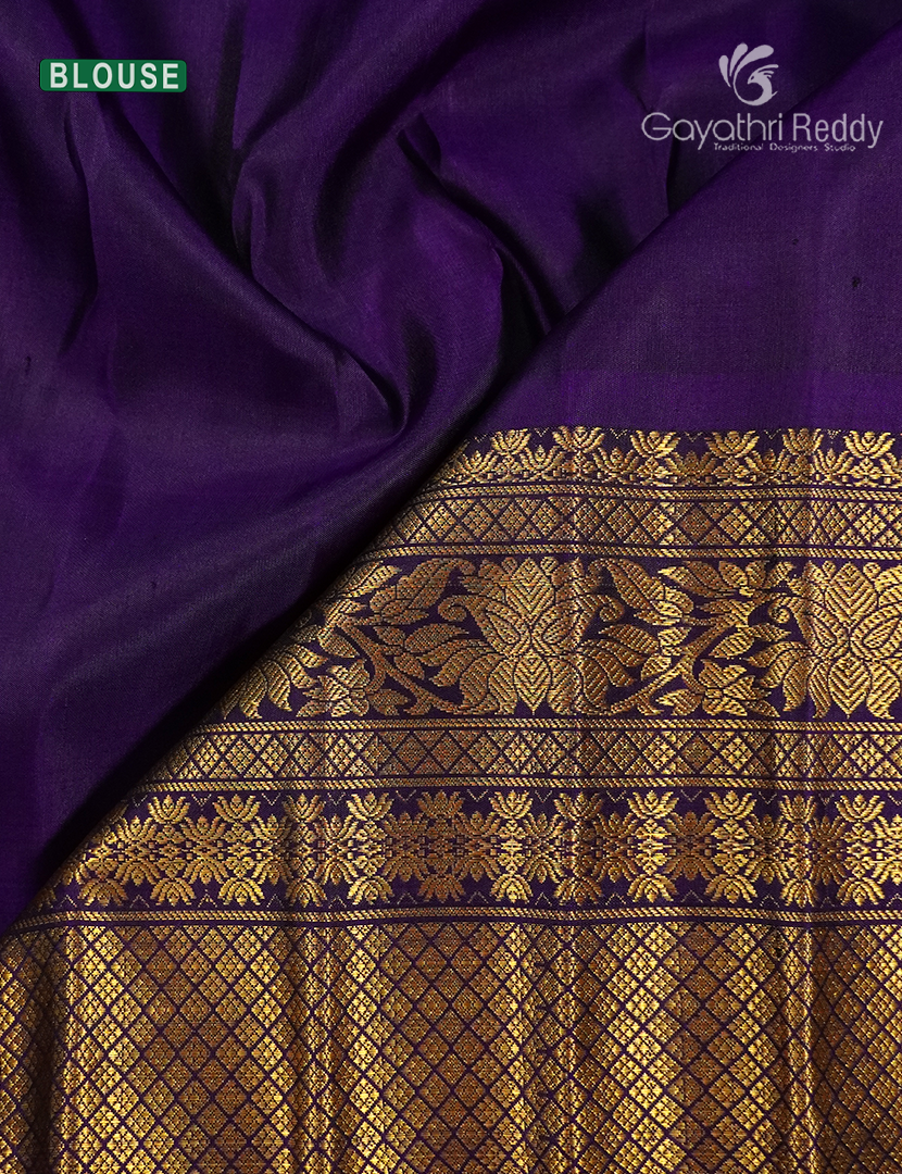 Pure Gadwal Silk Saree in Deep Bottle Green and Deep Violet