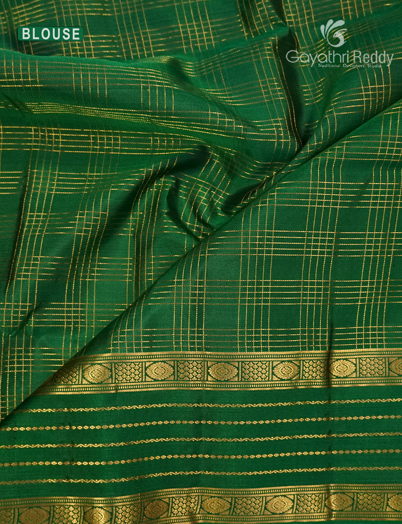 Pure Kanchipuram Vintage Silk Saree in Rust Orange and Green