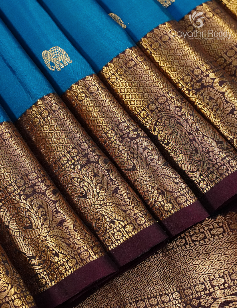 Pure Kanchipuram Silk Saree in Deep Peacock Blue and Deep Burgundy  (Medium Borders )