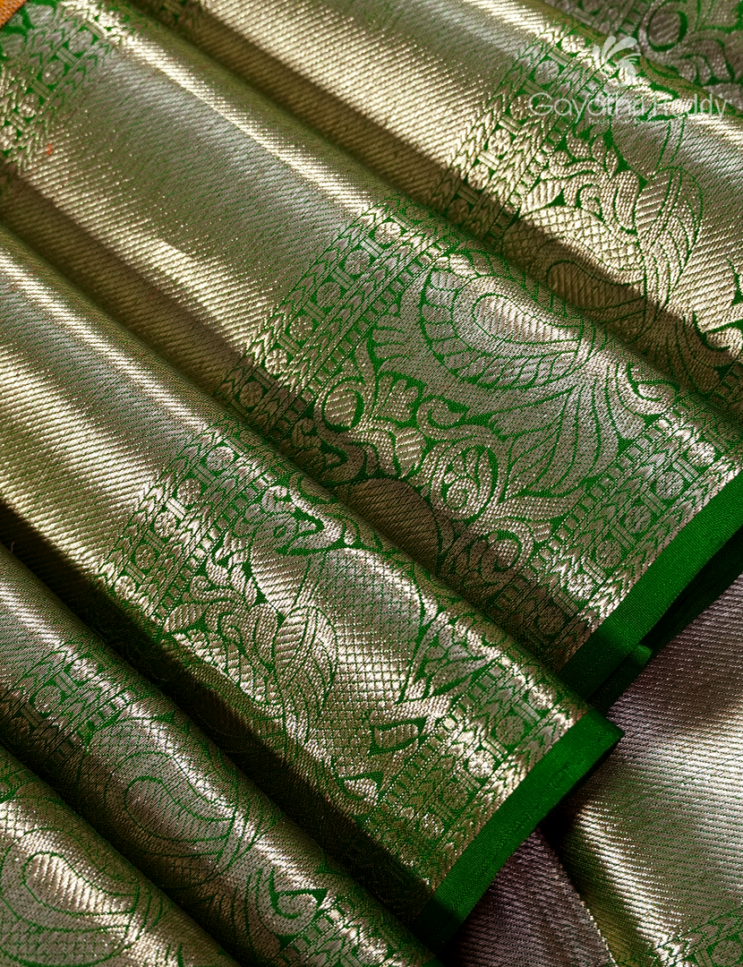 Pure Kanjivaram Wedding silk in Copper and Bottle green