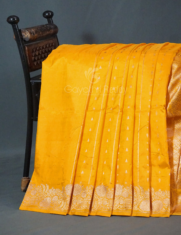 Nidhisha 5000 series Banaras dupatta with anarkali salwar suit catalogue in  wholesale price buy