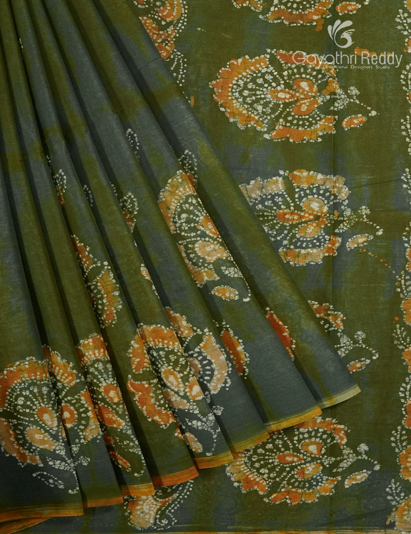 Cotton Batik Print Saree in Mehendi Green