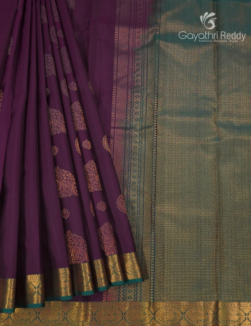 Pure Kanchipuram Silk Saree in Deep Purple and Deep Peacock Green