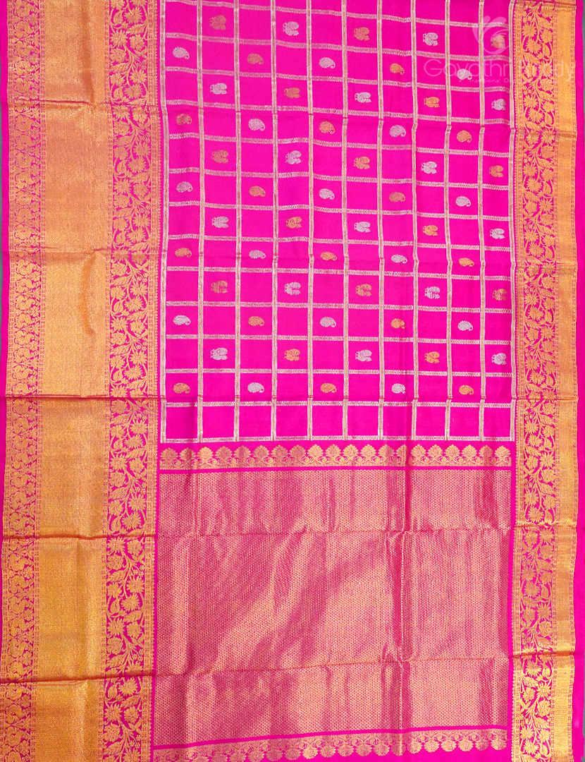 PURE VENKATGIRI PATTU-VP1142