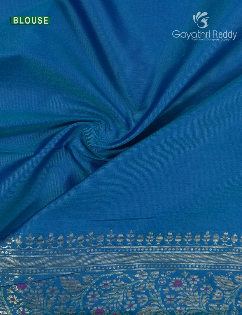 Semi Kanchipuram Art  Silk Saree in Deep Magenta and Deep Rama Blue