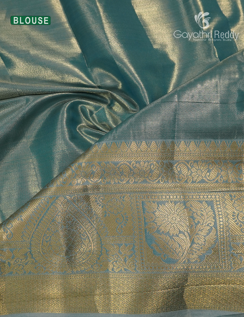 Semi Kanchipuram Silk Saree in Grey