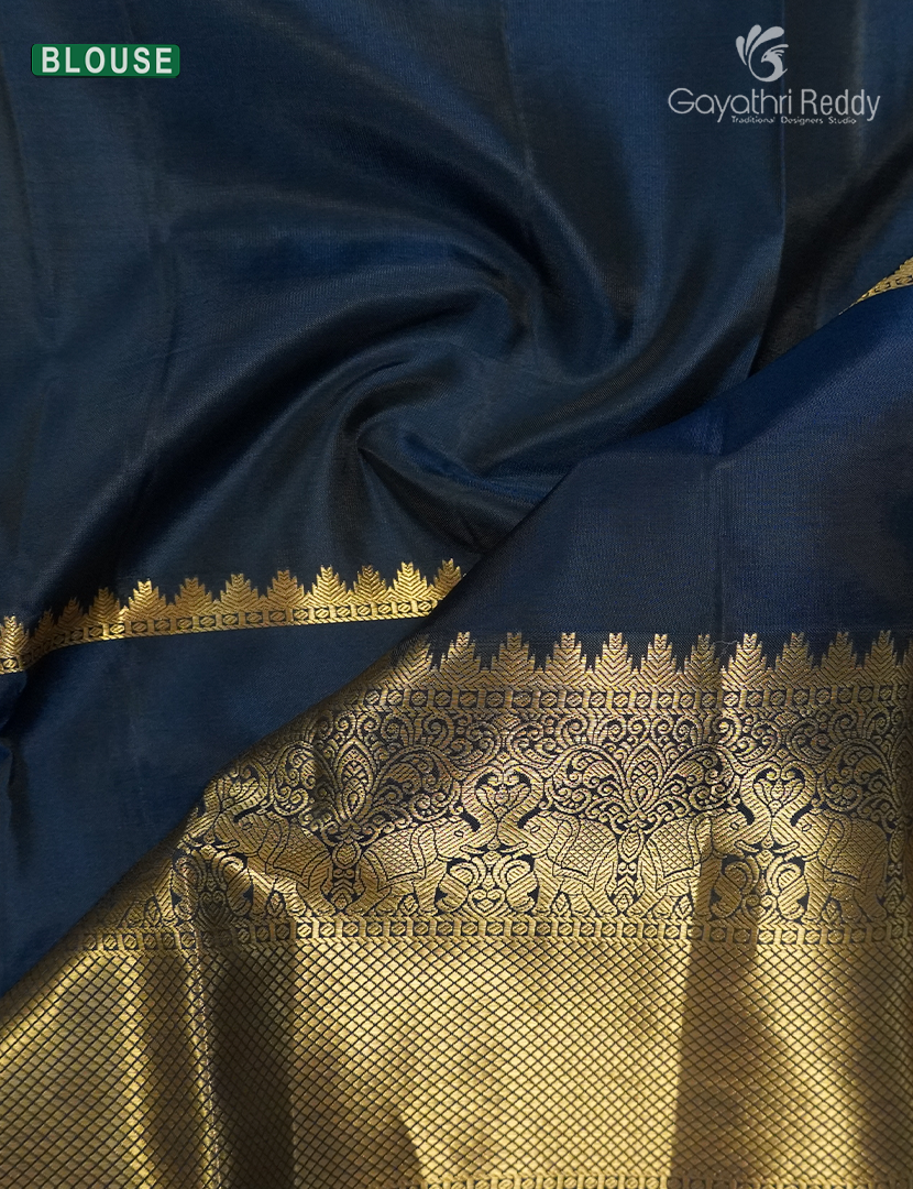Pure Kanchipuram Silk Saree in Deep Maroon and Deep Peacock Blue