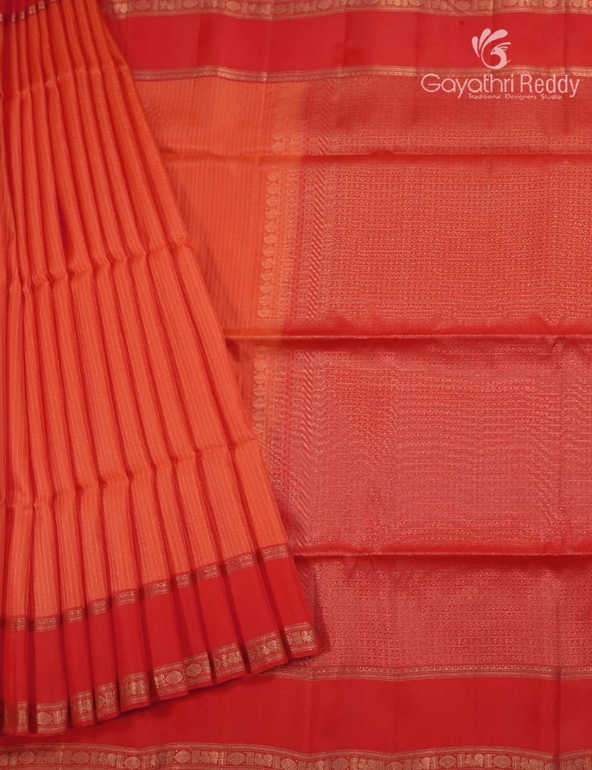 Pure  Kanchipuram Light Weight Silk Saree in Peach and Orange