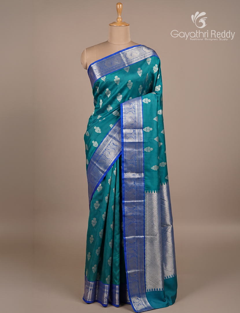 Pure Venkatagiri Silk Saree in Peacock Green and Blue