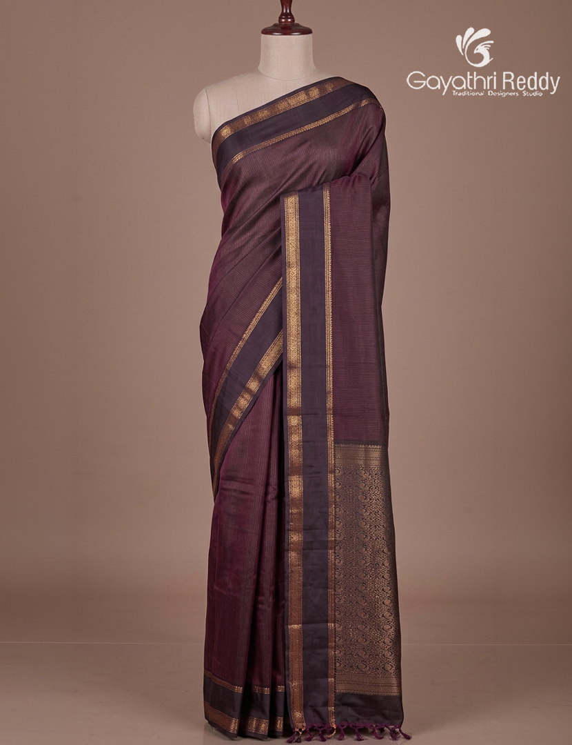 Pure  Kanchipuram Light Weight Silk Saree in Brown and Deep Choco Brown
