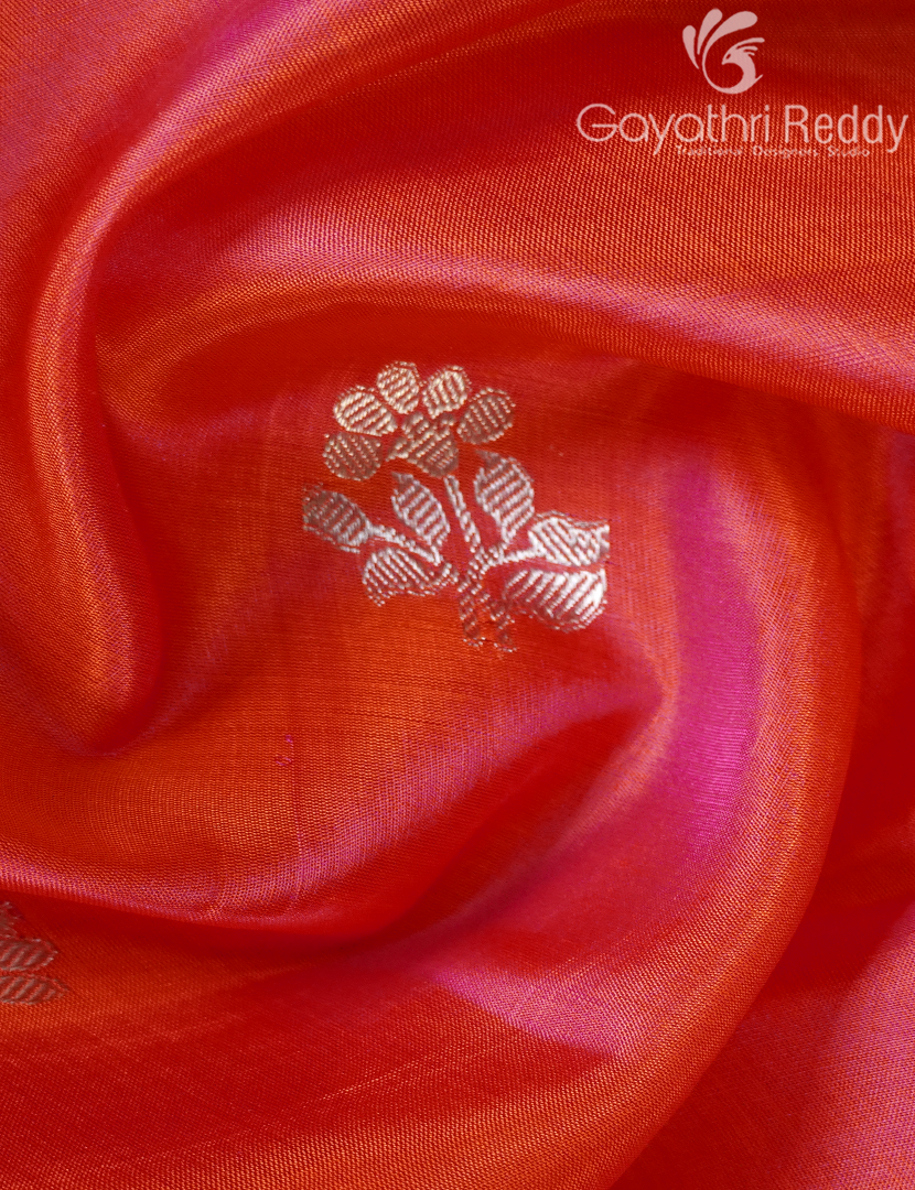 PURE VENKATAGIRI PATTU-VP1160