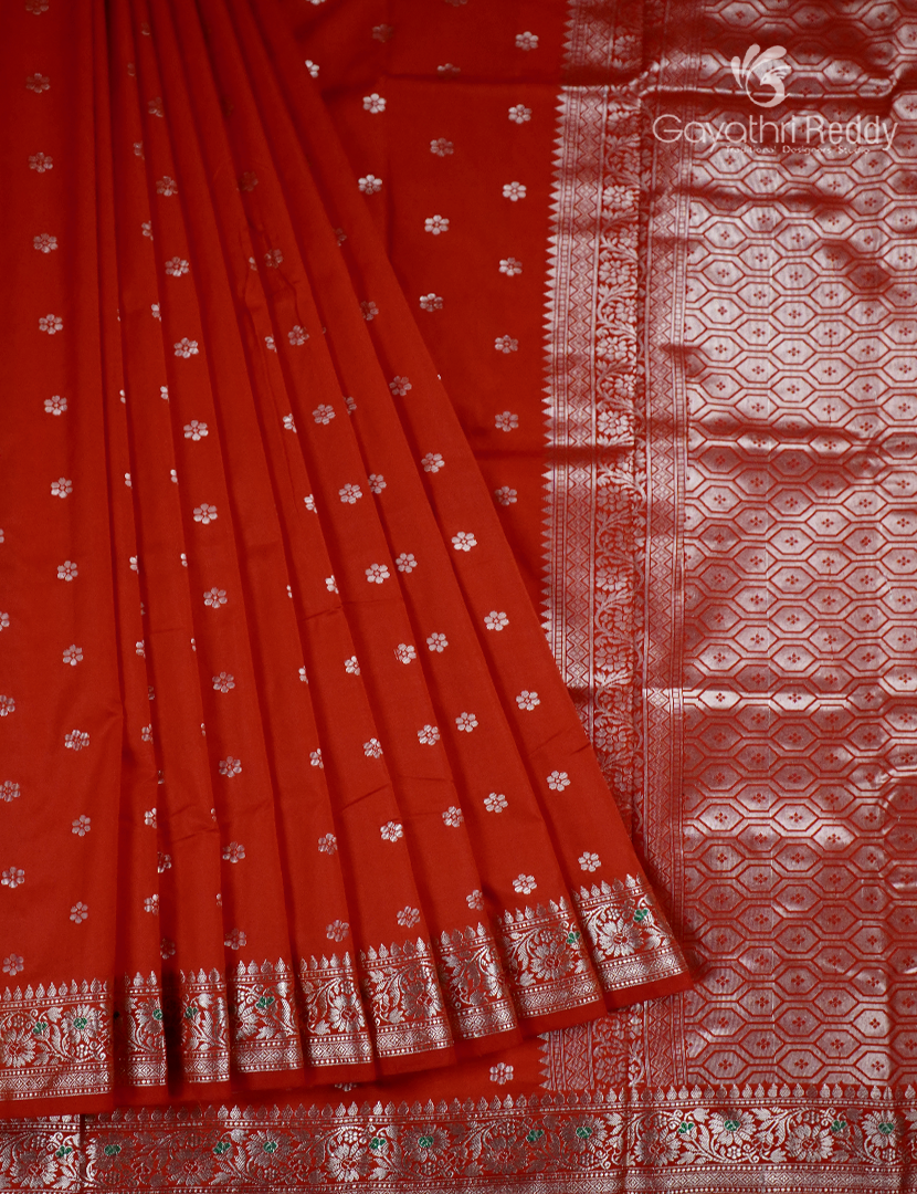 Semi Banaras Katan Silk Saree in Red