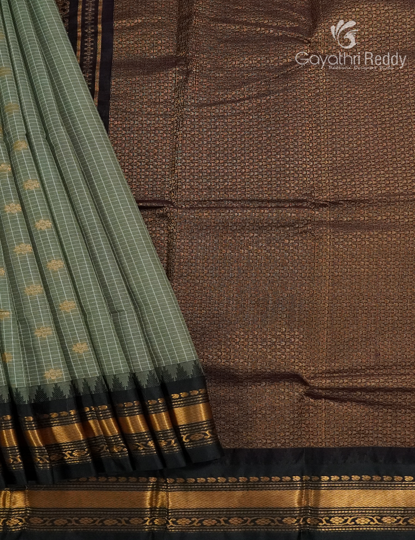 Pure Gadwal Cotton Saree in Grey and Black